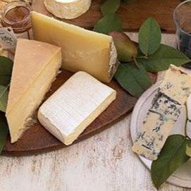 Artisanal Cheese Gift Basket - Italian Collection, 5 cheeses